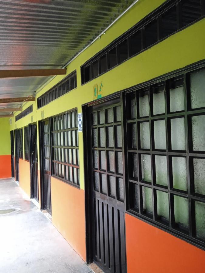 Posada La Tranquilidad Villavieja Eksteriør billede